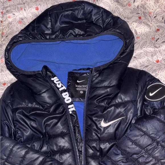 Nike Puffer Coat - Picture 1 of 7
